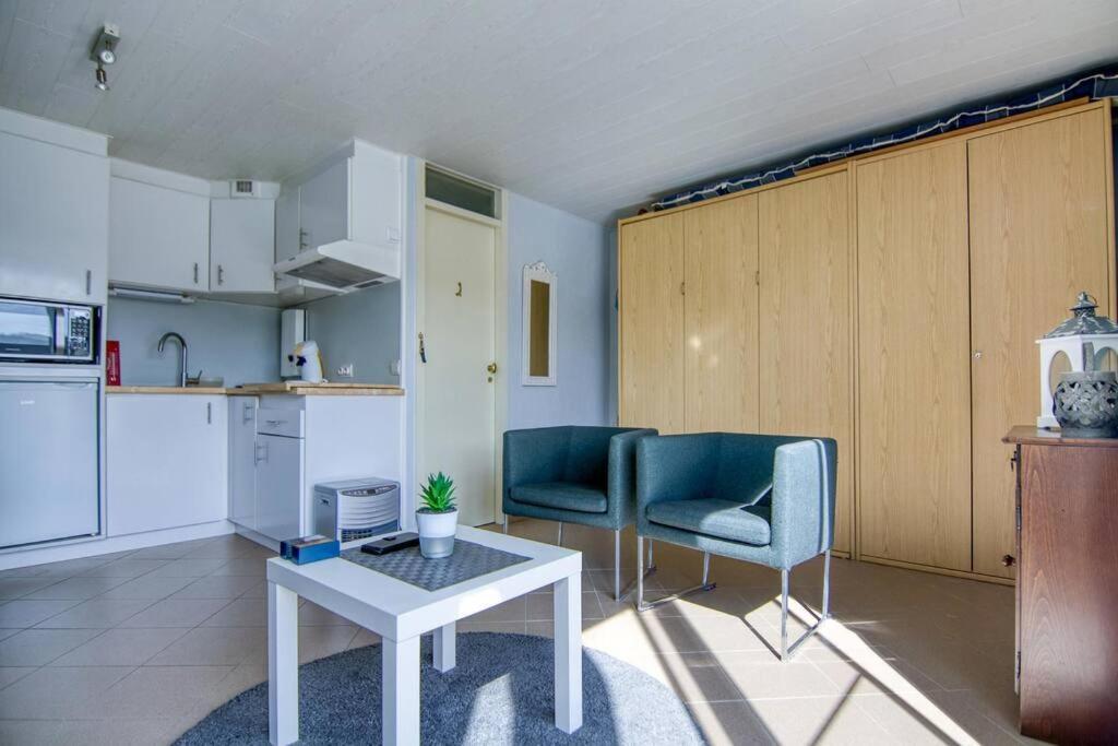 Studio Au Domaine Le Vieux Moulin Apartment Han-sur-Lesse Bagian luar foto
